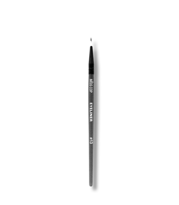 PINCEAU EYELINER 13